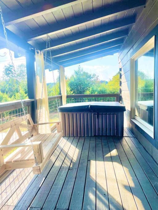 Modern Lake Side Nest• Hotub Fenced Yard King Beds Sevierville Extérieur photo