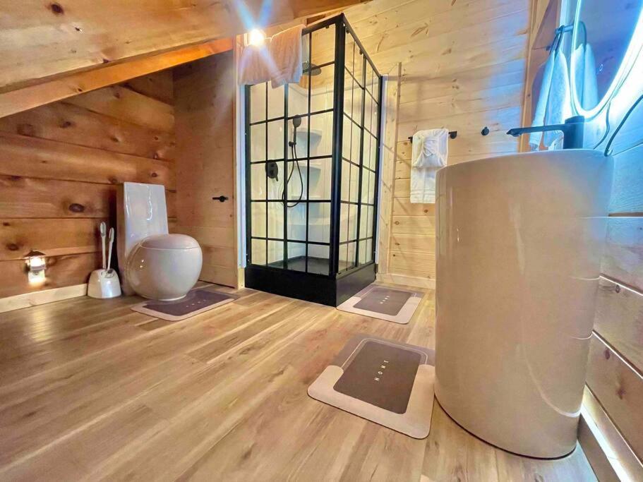 Modern Lake Side Nest• Hotub Fenced Yard King Beds Sevierville Extérieur photo